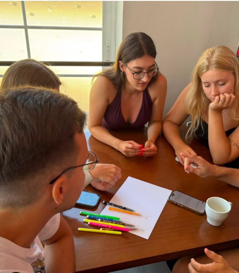 Teamwork during a youth exchange